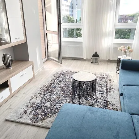 Komfortowy Apartament Z Balkonem 'Platany' Kolberg Exterior foto