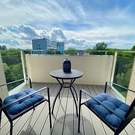 Komfortowy Apartament Z Balkonem 'Platany' Kolberg Exterior foto